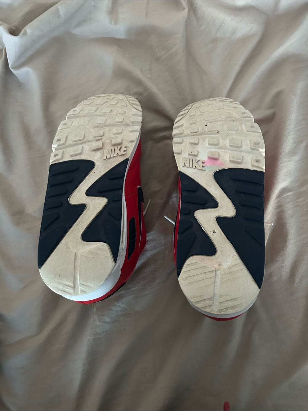 Nike Red Low-Top Air Max Sneakers with White Laces - Picture 5 of 6